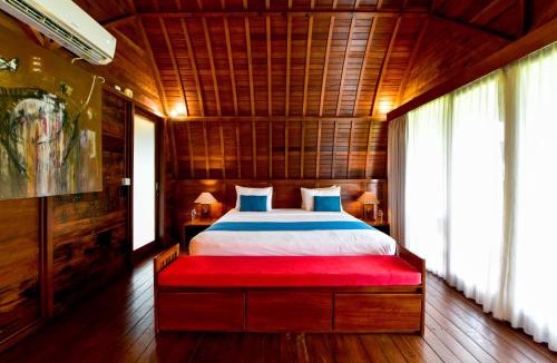 Petitenget Villa | The Lumbung Wood Villa