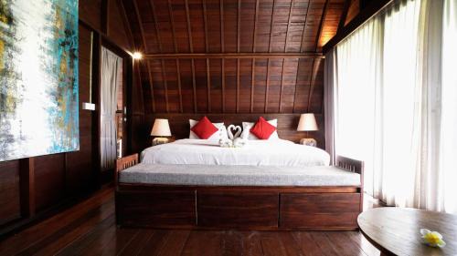 Petitenget Villa | The Lumbung Wood Villa