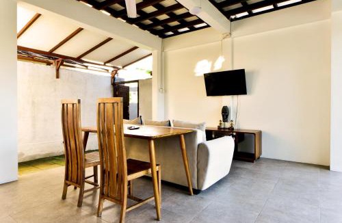 Petitenget Villa | The Lumbung Wood Villa