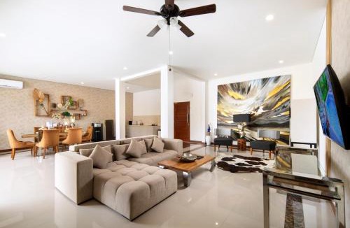 Batubelig Villa | The Luxury Collection, Monaco Blu