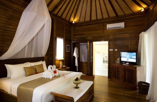 Sayan Hotel | The Mansion Resort Hotel & Spa