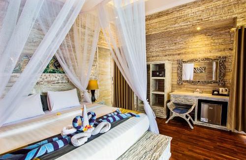 Mushroom Bay Hotel | The Palm Grove Villas