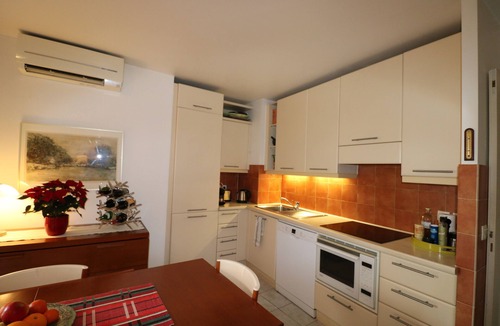 Quartier du Port Apartment | The perfect holiday apartment with balcony and AC, near the Port!