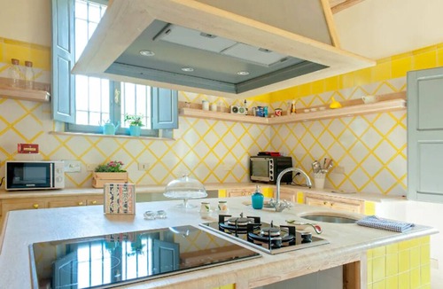 Lorenzana Villa | The Pinewood for Wine Lovers
