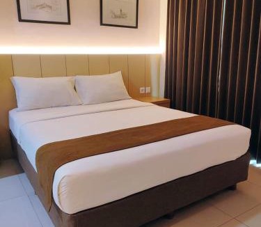 Siwalankerto Hotel | The Square Surabaya Hotel