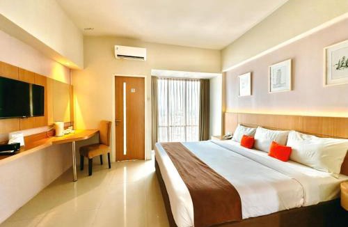 Siwalankerto Hotel | The Square Surabaya Hotel