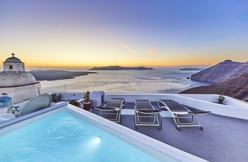 Fira Villa | Three bedroom villa with Caldera view and heated Jacuzzi pool