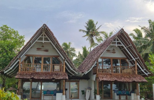 Katiet Villa | Tideline Villas Mentawai