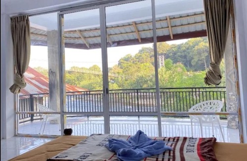 Bukit Lawang House | Tiga dara guest house & jungle trekking bukit Lawang