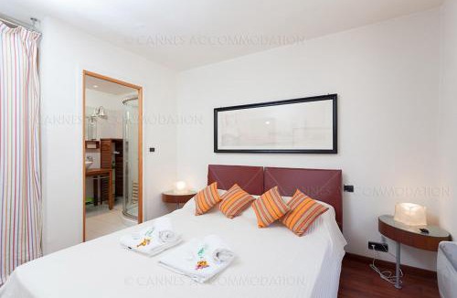 Le Suquet Apartment | Tony