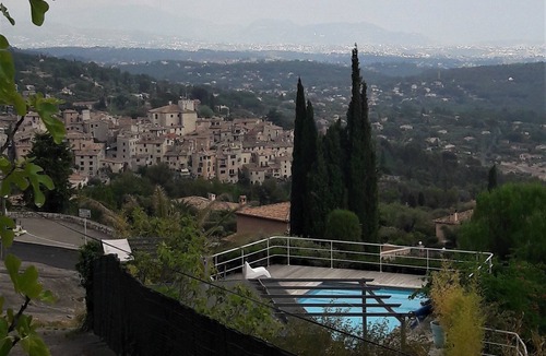 Tourrettes-sur-Loup Apartment | Top of the house, private pool and panoramic sea view