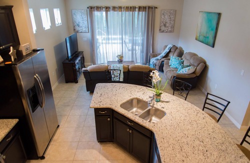 Trafalgar Village House | Trafalgar Retreat by Orlando Short Term