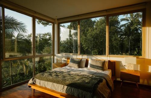 Selemadeg Villa | Trails, waterfalls & chill in staffed jungle lodge