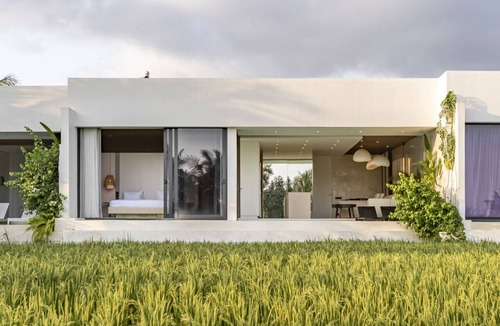 Sayan Villa | Tranquil 2-BR Villa in Ubud: Lush Rice Fields