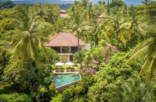 Rangdu Villa | Treasure of Bali, 3BR villa, infinity pool, staff