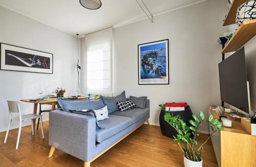 Washington Apartment | Trilocale moderno e silenzioso vicino Navigli e Duomo con Metro M4, Milano