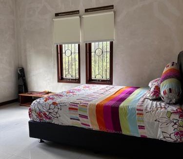 Lembang Villa | Tumaninah Villa
