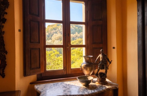 Mologno House | Tuscan Farmhouse on 1615 Castle Bastion
