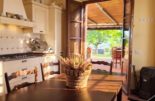 Mologno House | Tuscan Farmhouse on 1615 Castle Bastion