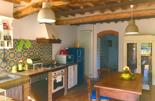 SantʼAndrea di Compito House | Tuscan farmhouse with large private garden.