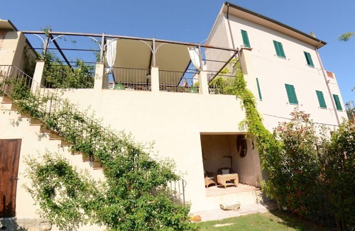 Aiale Cottage | Tuscan Retreat in Aiale