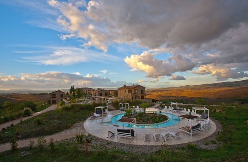 Saline di Volterra Apartment | TUSCANY FOREVER RESIDENCE VILLA FELICITA FIRST FLOOR APARTMENT