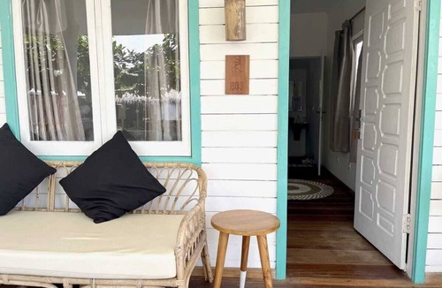 Katiet House | Twin Bungalows Deluxe Shared ensuite 1 bedroom bungalow