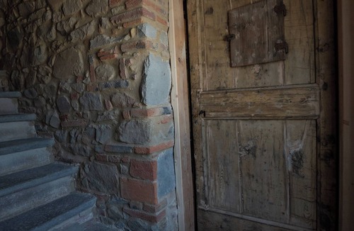 Macchino House | Typical Stone House with Swimming Pool 6/8 Pax in the countryside between Florence and Lucca.