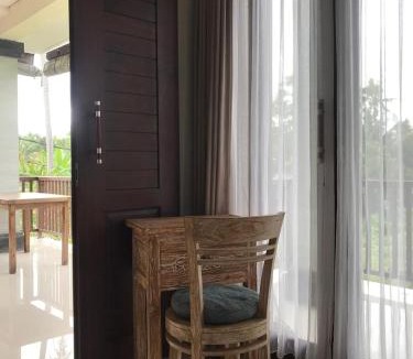 Kedewatan House | Uma Kaya Upstairs
