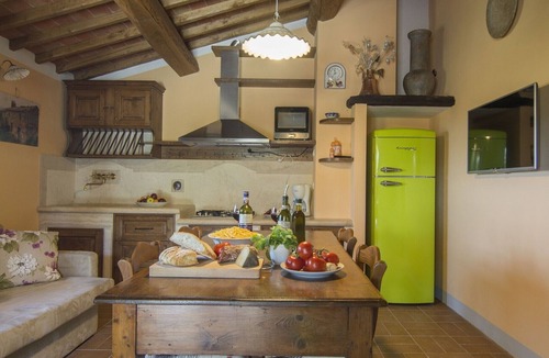 Monte Benichi Apartment | Under the Chianti Sun at Marioli