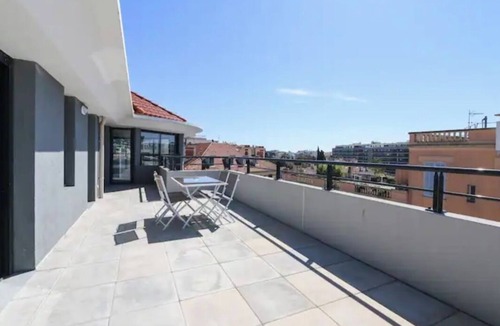 Prado - Republique Apartment | Unique a Cannes