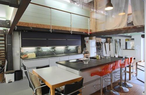 California - Pezou Apartment | Unique Duplex in the center of Cannes Ideal accomodation for 6 to 7 guests