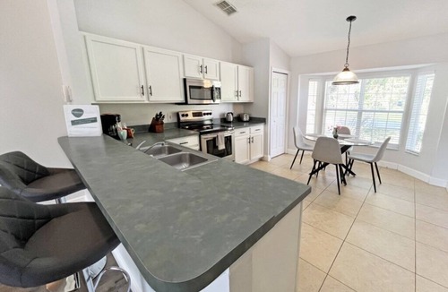 Thousand Oaks House | Unique lakeside pool home less than 20 mins from Disney
