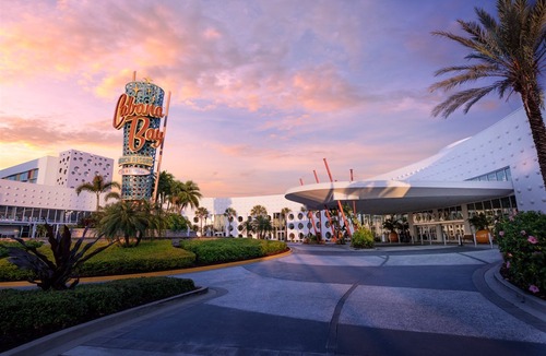 Florida Center Hotel | Universal's Cabana Bay Beach Resort