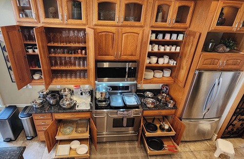 Reunion House | Upscale 5 Bedroom, Star Wars Theater, 6 Miles to Disney!