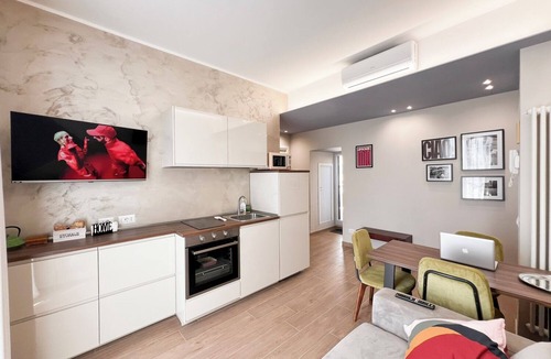 Aurelio Apartment | Urban Penthouse Rome (Metro A - Cornelia) near St. Louis. Peter
