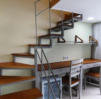 Kemanggisan House | Urbanest Inn House Slipi