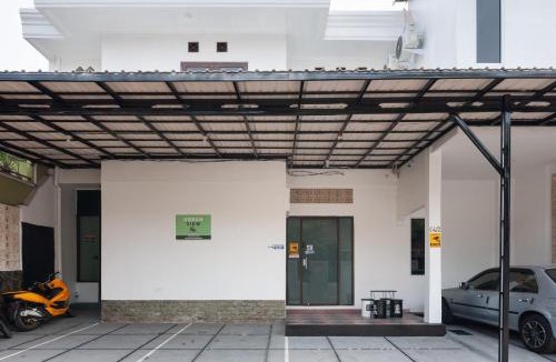 Bekasi Hotel | Urbanview Don Juan Pondok Gede by RedDoorz