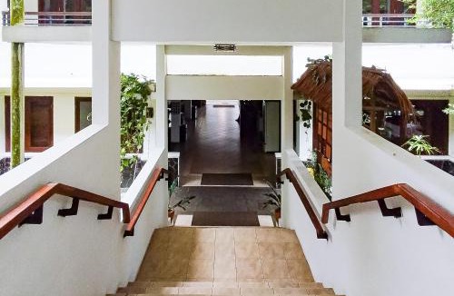 Megamendung Hotel | Urbanview near Pasir Angin Hotel