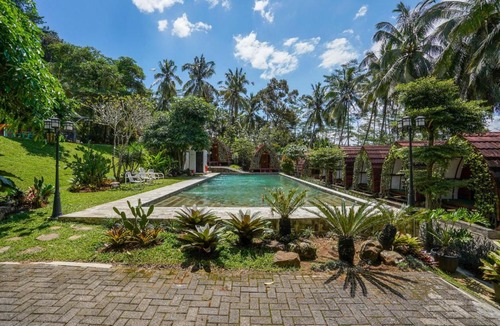 Banaran Hotel | Urbanview Onengan Resort
