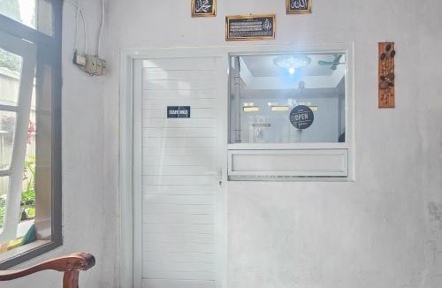Cibiru Hotel | Urbanview Villa Balong BHO Syariah Bandung