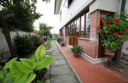 Ex Campo d'Aviazione House | Vacanze a Viareggio