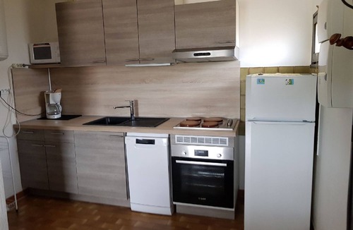 La Croix-Valmer Apartment | Vacation rental in LA CROIX VALMER: private domain with swimming pool