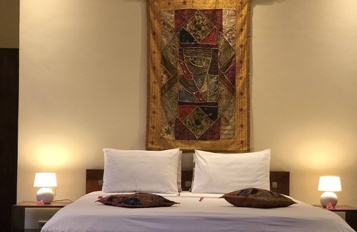 Dencarik Villa | Vacation rental on Bali, 10 persons luxury villa with private pool on the beach