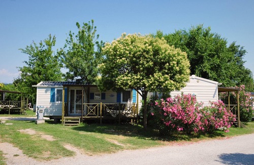 Manerba del Garda House | Vacation resort Baia Verde Mobile Home Charme for 5 persons
