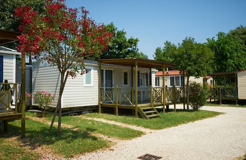 Manerba del Garda House | Vacation resort Baia Verde Mobile Home Charme for 5 persons