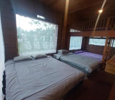 Cigugur Villa | Varvara hill