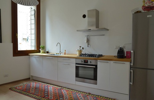 Santa Croce Apartment | Venice Central Cozy Appartment, Free WiFi, smart TV, Air Condition