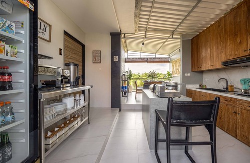 Denpasar Timur Apartment | Verdant Bali Sekar Sari Sanur Bali 3 Studio Apartment