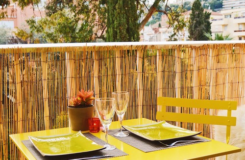 Roquebrune-Cap-Martin Apartment | Very nice air-conditioned studio - quiet with the sea at your feet